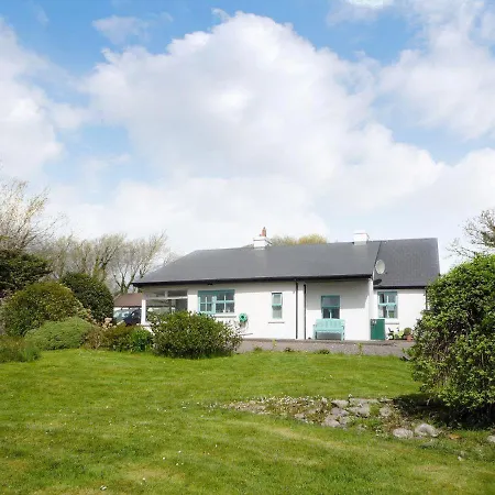 Holiday home Fleur By Trident Homes