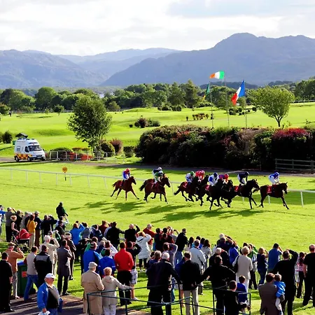 別荘 Fleur By Trident Homes キローグリン